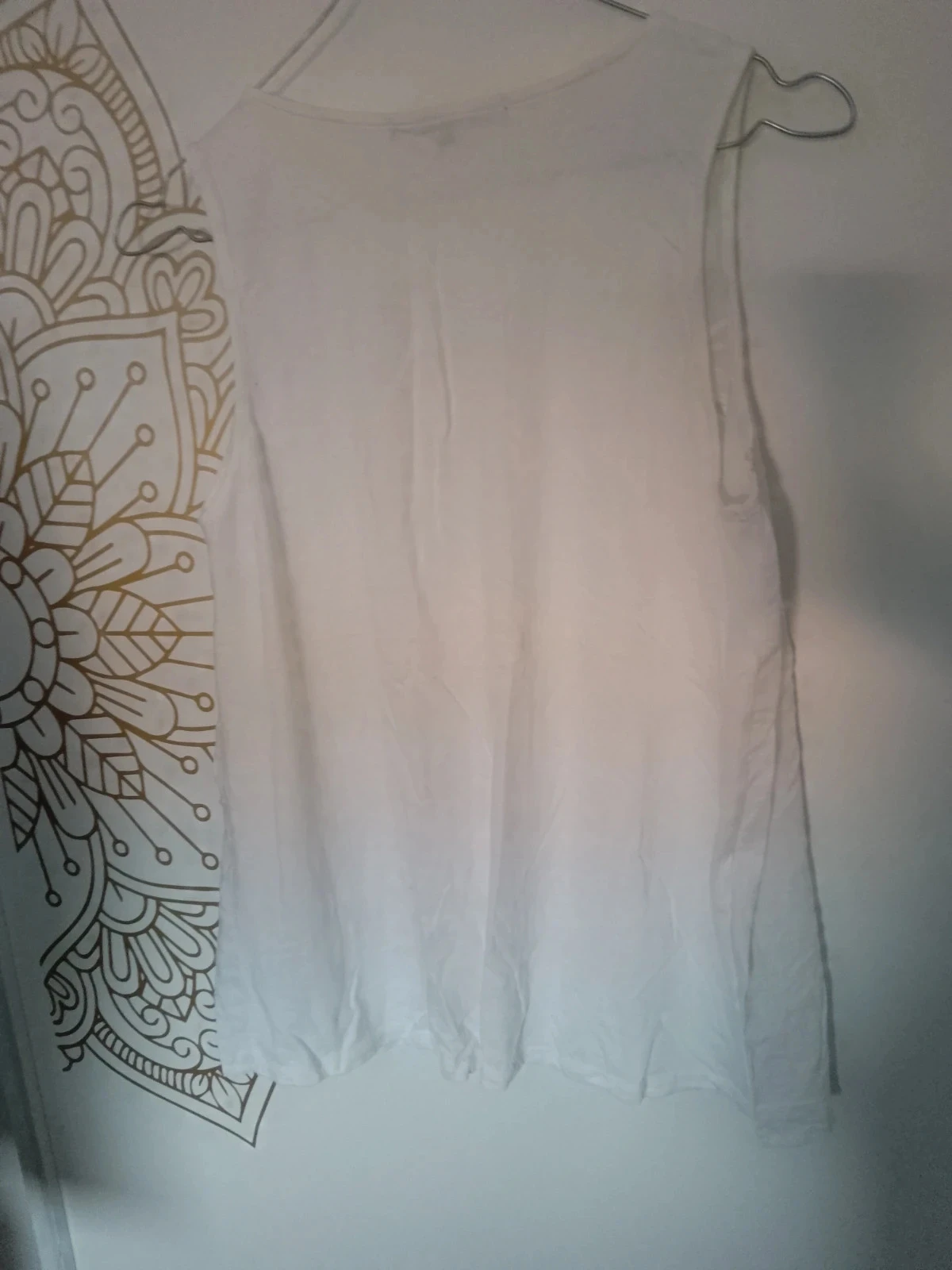 Cute white cotton top size M with English embroidery – photo 4
